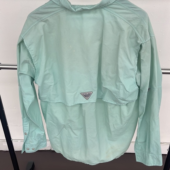 PFG button down - Picture 4 of 6